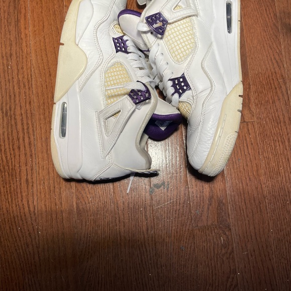Air Jordan 4 Metallic Purple - Picture 3 of 10